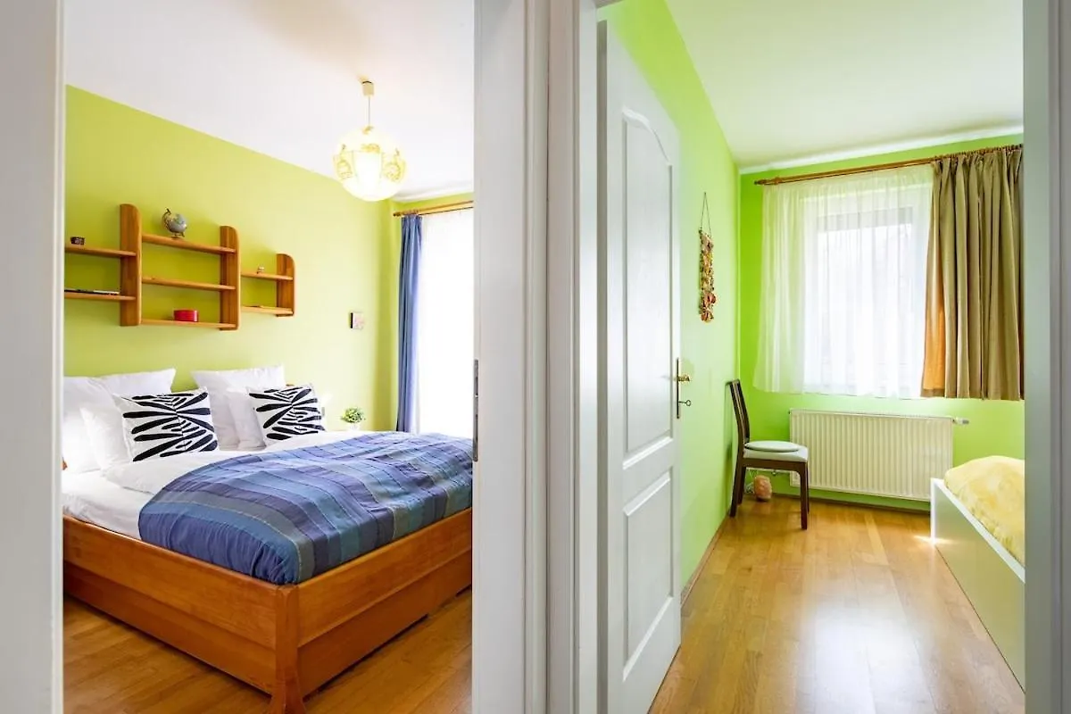Sunny Apartment Budapest
