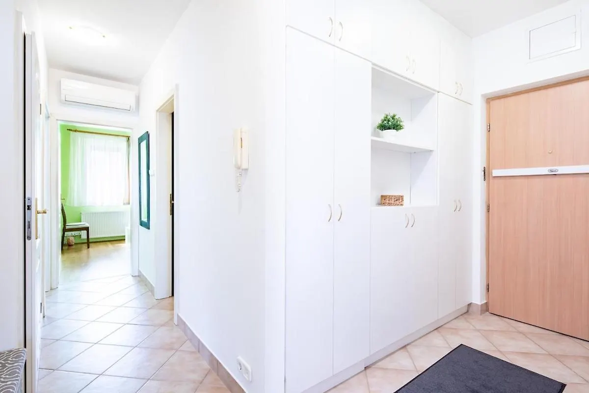 Sunny Apartment Budapest